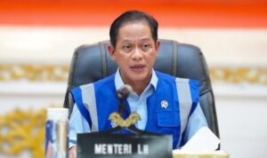 Menteri-Lingkungan-Hidup-Hanif-Faisol-750x469